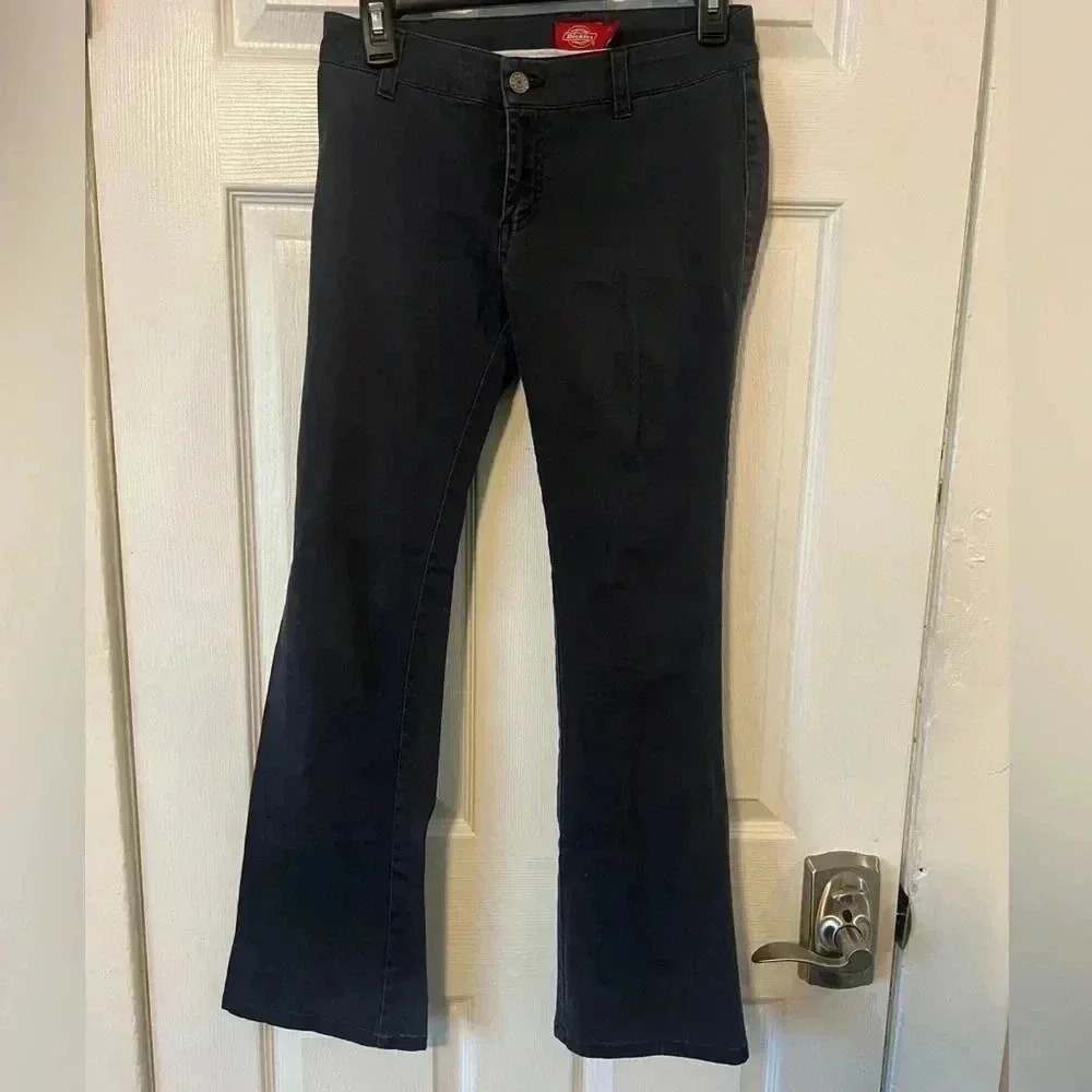 Dickies navy blue boot cut dickies. Size juniors  3